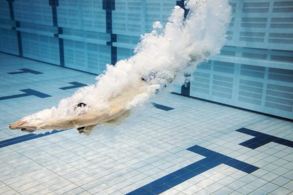 What is the best fabric for chlorine resistant swimwear?